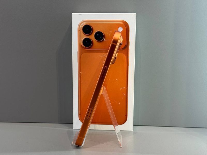 IPhone 17 Pro Max 256GB (Cosmic Orange) (Хороший стан, Батарея - 99%) Б/У Cosmic Orange Gold 90614 фото