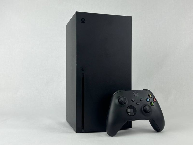 Набір Консоль Microsoft Xbox Series X 1TB Black Б/У + Геймпад Бездротовий 839 фото