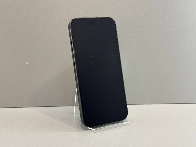 IPhone 15 Pro 128 GB (Хороший стан, Батaрея - 81%) Б/У Black Titanium 351253396765448 фото