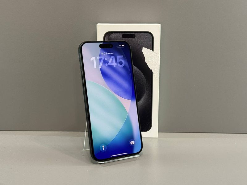 IPhone 15 Prо Max 256GВ (Хoроший стан, Батаpея - 83%) Black Titanium 8547 фото