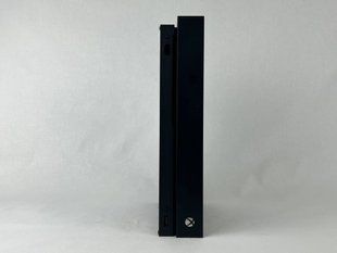Консоль Microsoft Xbox One X 1TB Black Б/У + Геймпад Бездротовий Version 2 834 фото