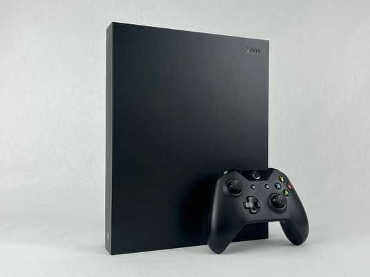 Купить Консоль XBOX One X (б.в)
