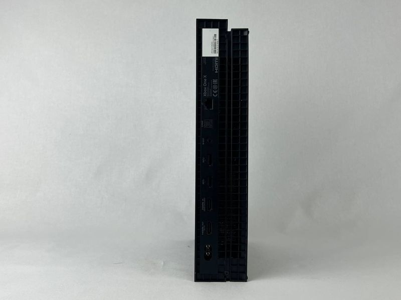 Консоль Microsoft Xbox One X 1TB Black Б/У + Геймпад Бездротовий Version 2 834 фото