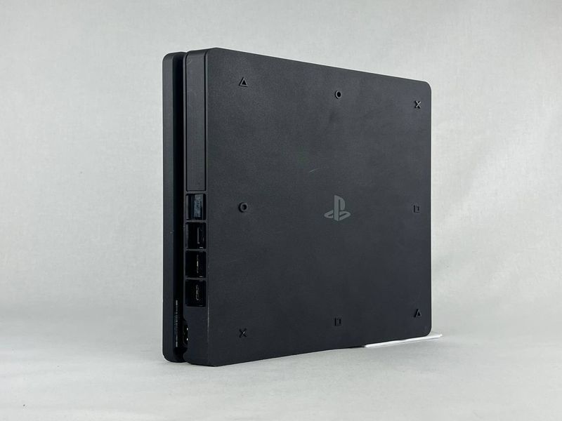 Консоль Sony PlayStation 4 Slim 1TB Black Б/У + Геймпад Бездротовий DualShock 4 Version 2 1409 фото