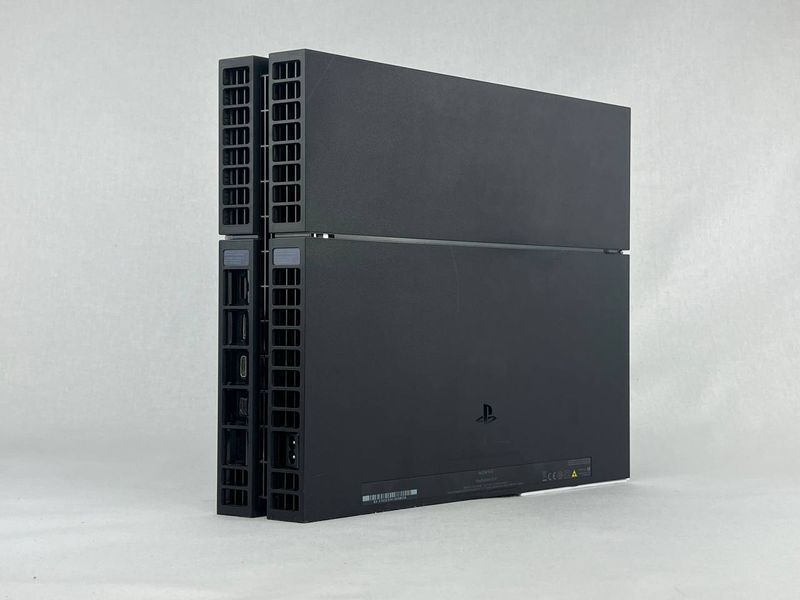 Консоль Sony PlayStation 4 500GB Black Б/У + Геймпад Бездротовий DualShock 4 Version 1 170 фото