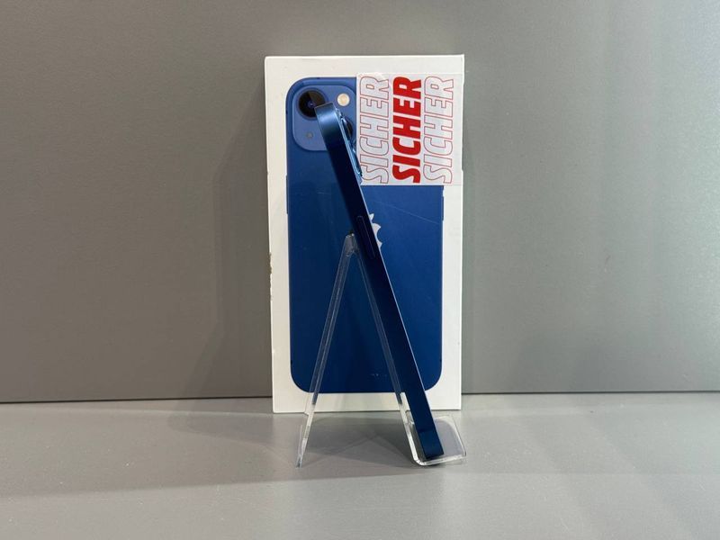 IPhone 13 128 GB (Хороший стан, Батaрея - 88%) Б/У Blue 356808588389250 фото