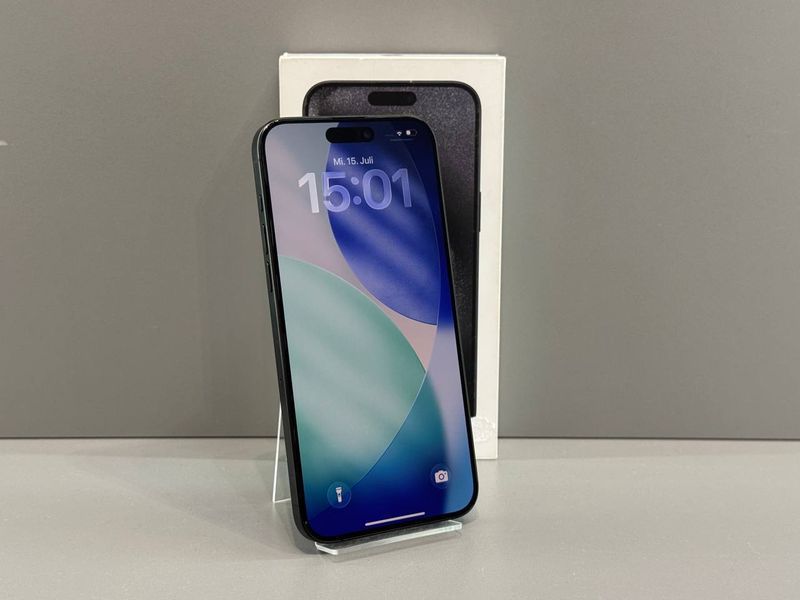 IPhone 15 Prо Max 256GВ (Хoроший стан, Батаpея - 86%) Black Titanium 8396 фото