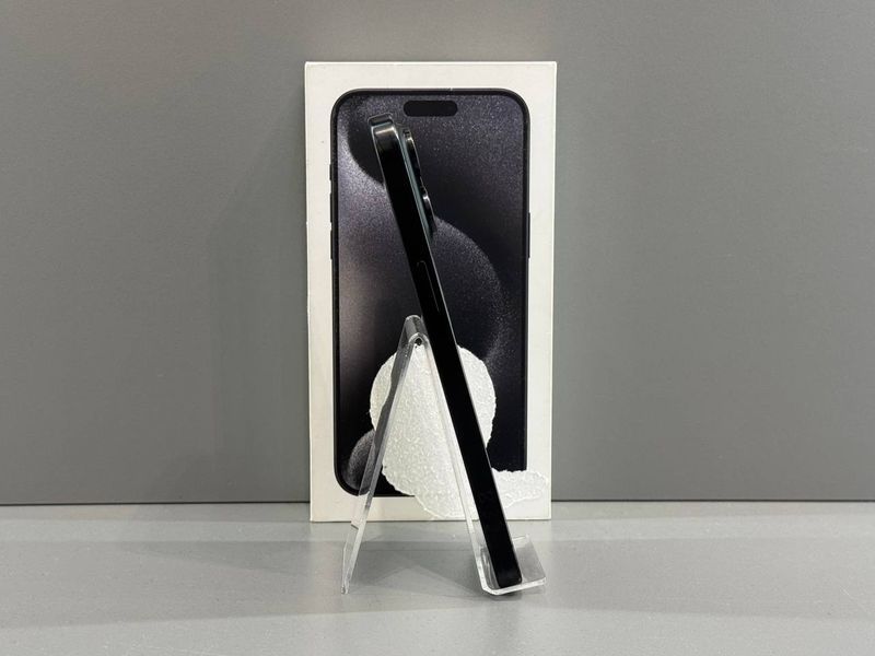 IPhone 15 Prо Max 256GВ (Хoроший стан, Батаpея - 86%) Black Titanium 8396 фото