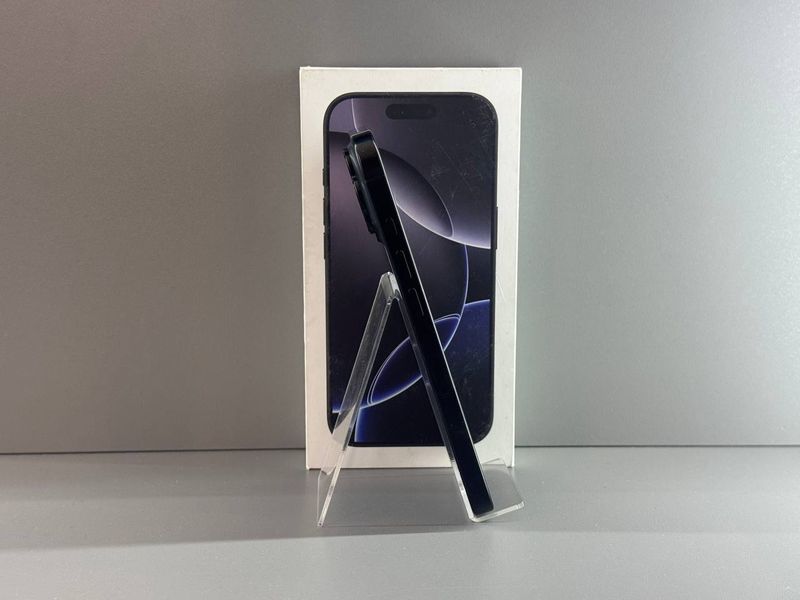 IPhone 16 Pro 256GB (Black Titanium) (Xoроший стан, Батарея - 89%) Б/У Black Titanium 8293 фото