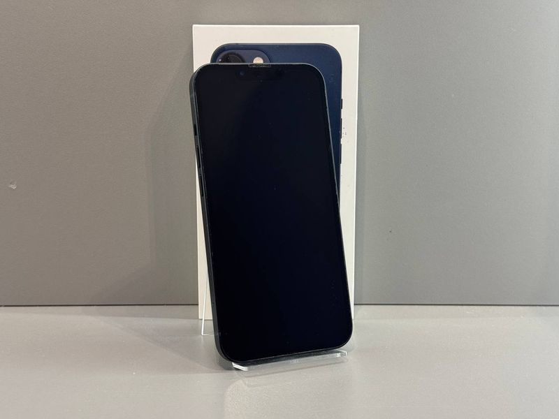 ІPhone 13 128 GB (Хороший стан, Батaрея - 85%) Б/У Midnight 358271951228399 фото