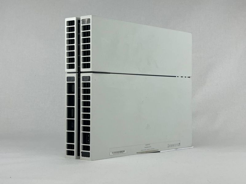 Консоль Sony PlayStation 4 500GB White Б/У + Геймпад Бездротовий DualShock 4 Version 1 865 фото