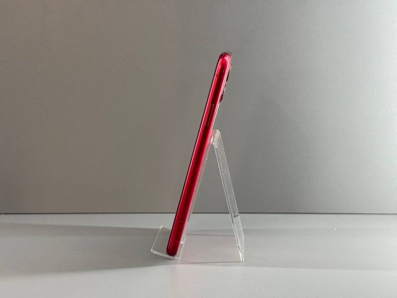 IPhone 11 64GB (Red) (Хoроший стан, Батаpея - 85%) Б/У Red 8185 фото