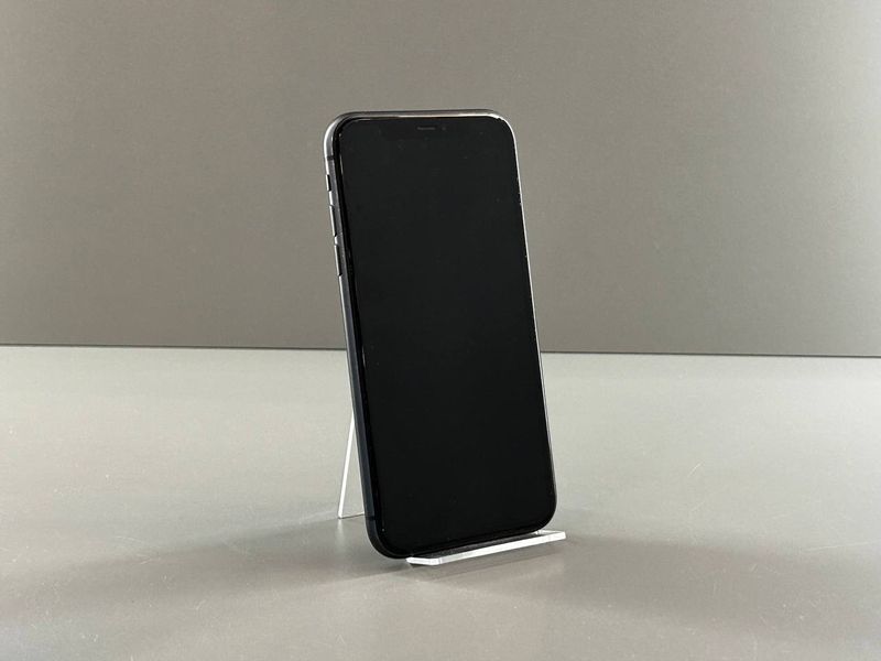 IPhone 11 64GB (Black) (Хoроший стан, Батаpея - 100%) Б/У Black Black 8391 фото