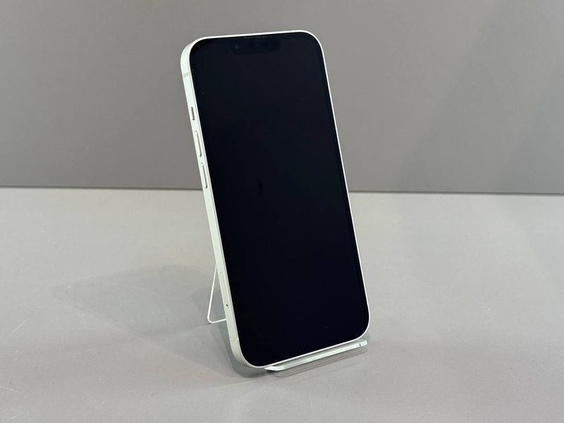 IPhone 13 128GB (Хoроший стан, Батарея - 100%) Б/У Starlight 8490 фото