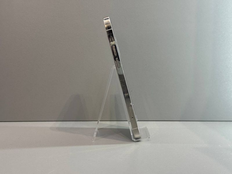 IPhone 12 Pro 256 GВ (Хoроший стан, Батаpея - 88%) Б/У Silver 353075119966591 фото