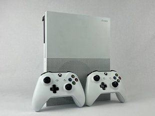 Консоль Microsoft Xbox One S 1TB White Б/У + Геймпад Бездротовий Version 2 2шт 905 фото