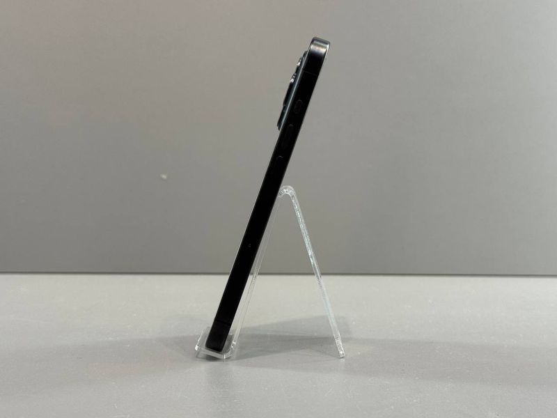 IPhone 15 Prо 128GВ (Хoроший стан, Батаpея - 81%) Black Titanium 8477 фото